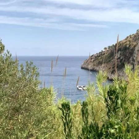 House Overlooking The Bay - Seaview Villa Marina Serra